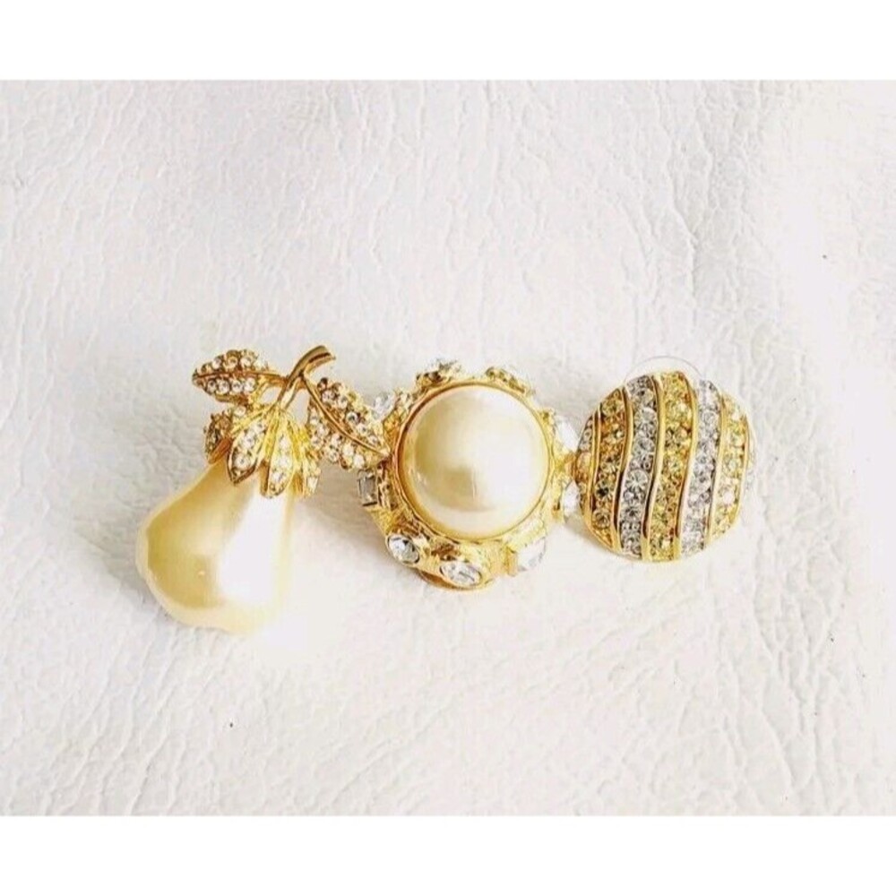 Kenneth Jay Lane KJL Single Forbidden Fruit Large Faux Pearl Pear And Others Lot